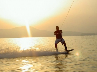  Prima esperienza wakeboard Giens 